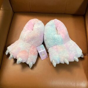 Plush Claw Slippers - Pink and Blue size  S (W7-8) (M5-6) NWT